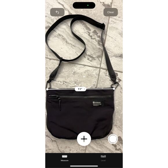 NWOT lululemon Clean Lines Crossbody Bag 2.8L black - Picture 6 of 8